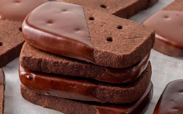 chocolate shortbread cookies
