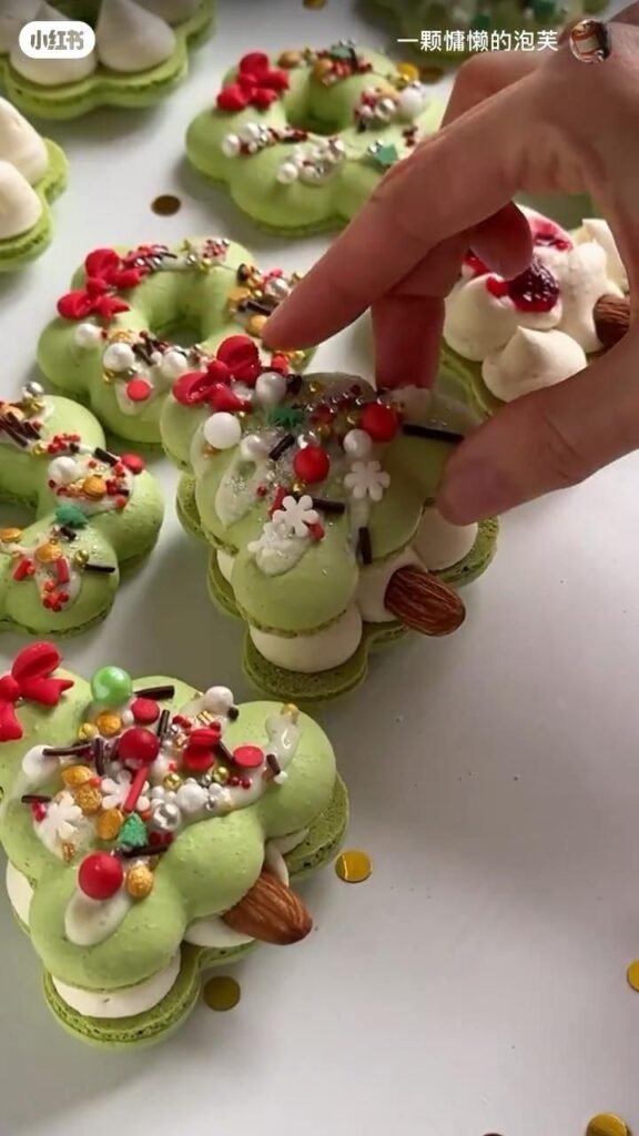 small desserts for christmas