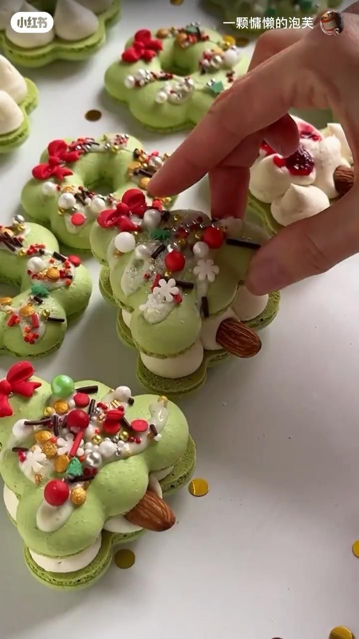 Small Desserts For Christmas