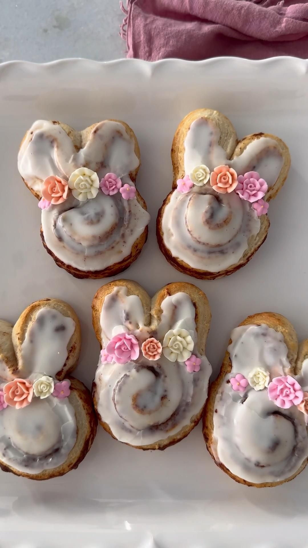 Bunny Cinnamon Rolls