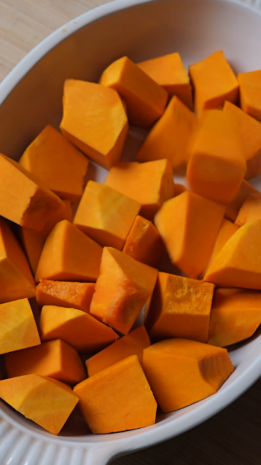 easy garlic pumpkin pasta