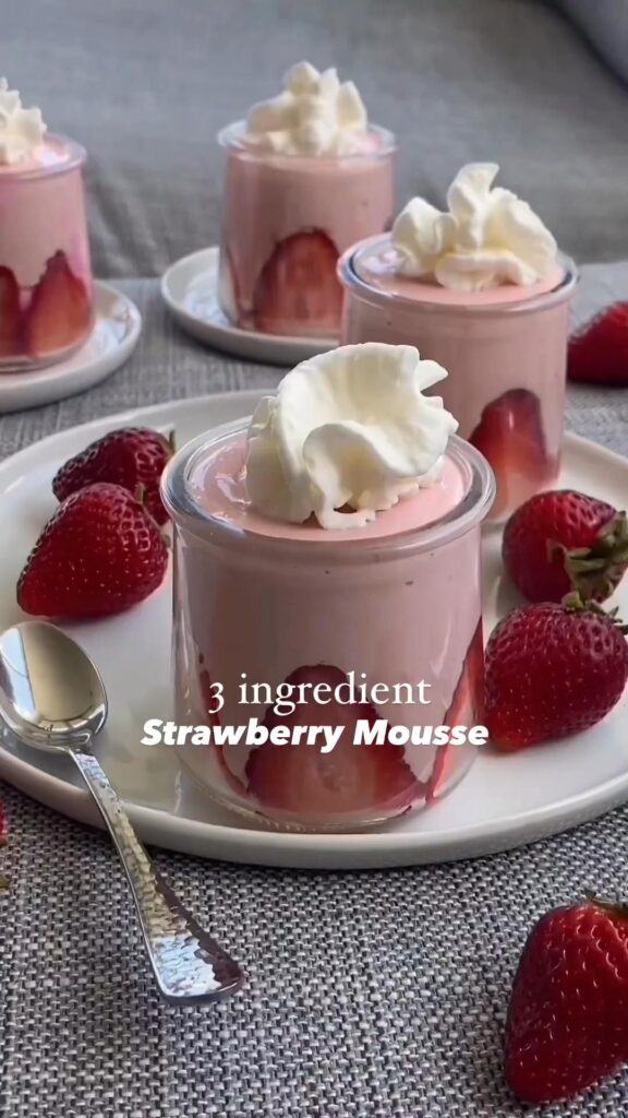 easy strawberry dessert
