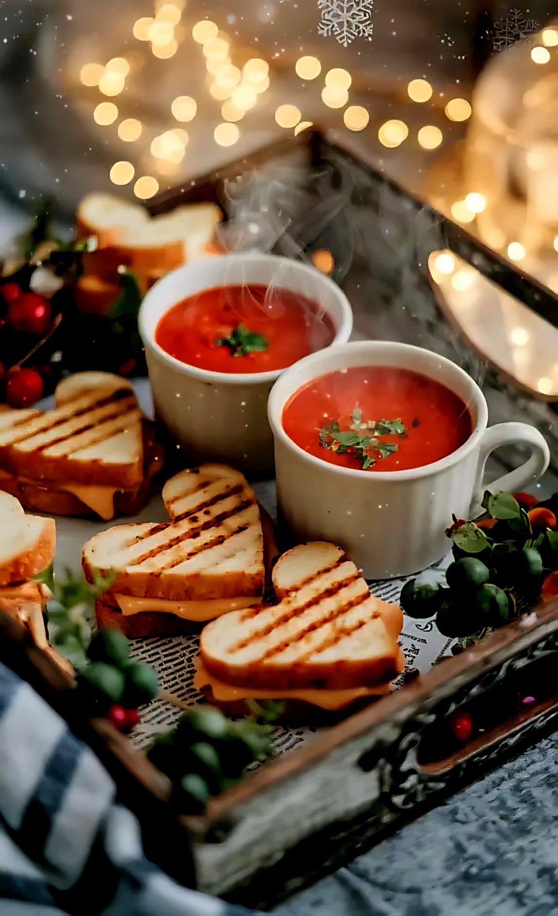 Cozy Christmas Spiced Cranberry Apple Cider
