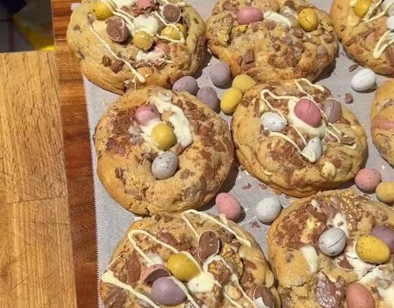 mini egg nyc cookies