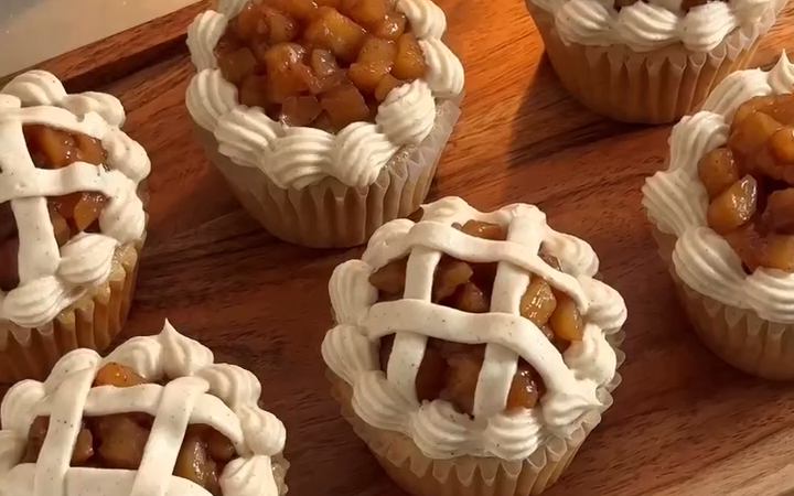 apple pie cupcakes recipe