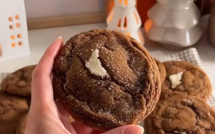 gingerbread cheesecake cookies