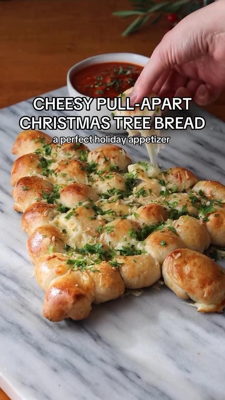 Pull A Part Christmas Tree Bread
