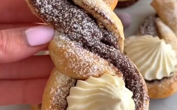 easter bunny pastries