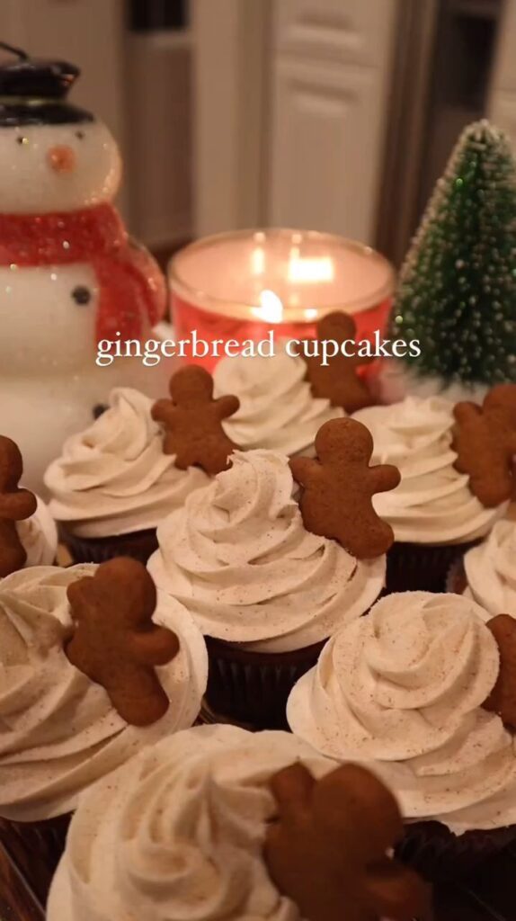 gingerbread cupcakes with cream cheese frosting