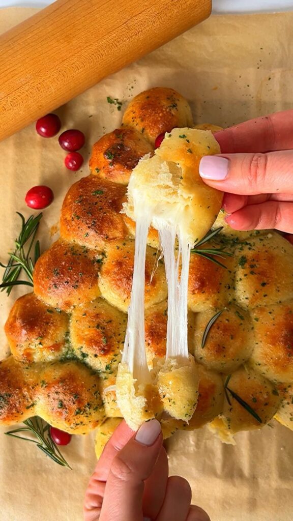 stuffed cheesy bread christmas tree